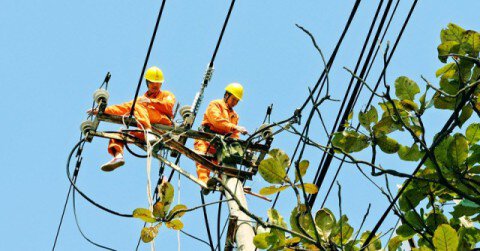 Độ tin cậy cung cấp điện của EVNNPC tiếp tục được cải thiện
